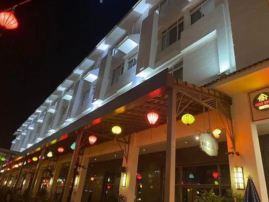 Minh Hung Couette-café 3*